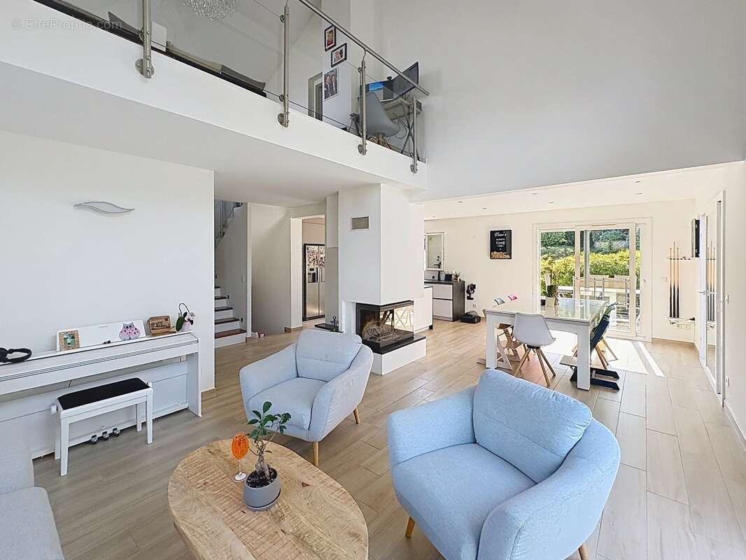 Maison à vendre 6 pièces BEAUMONT (74) - photo 4