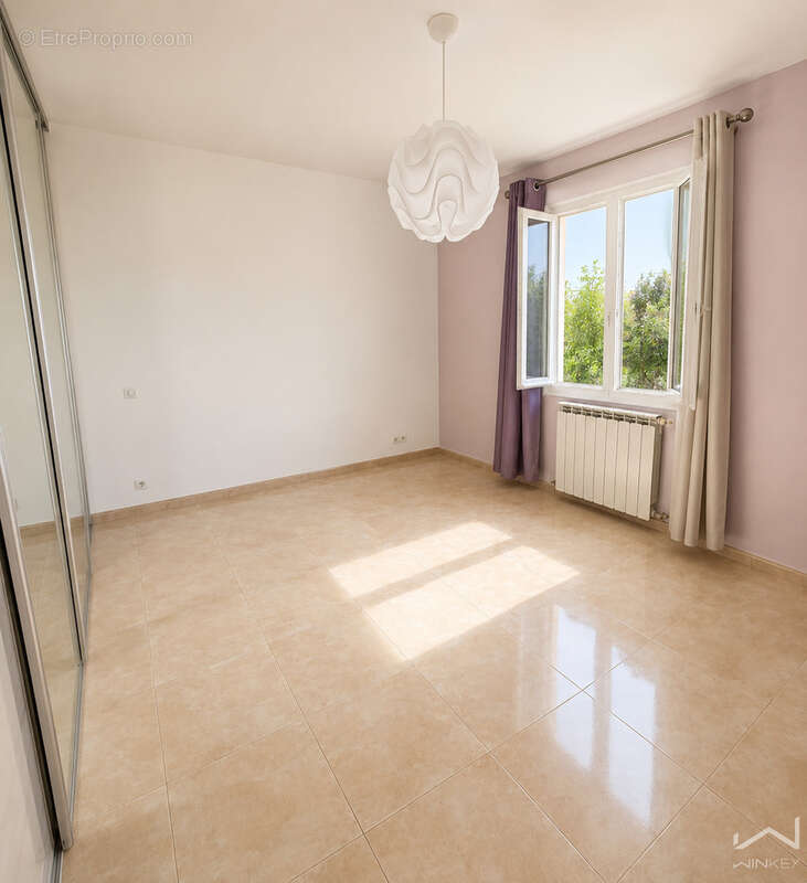 Exclusivité - saint paul trois chateaux - maison 180 m2 habitables - 5 chambres - piscine - garage - terrain 1 - photo 11