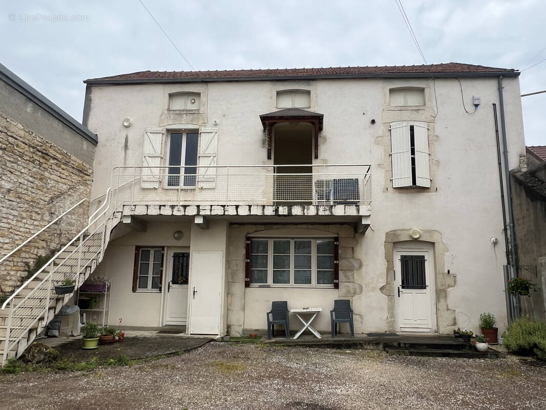 Appartement à MONTBARD