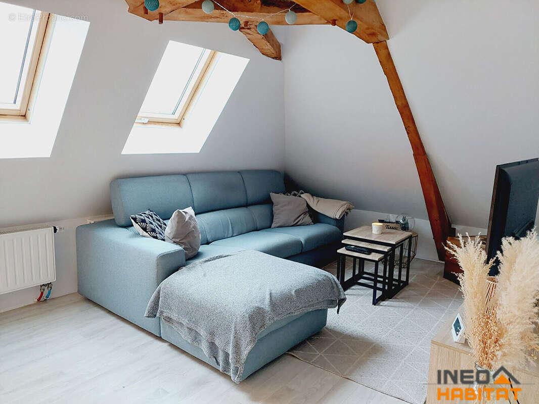 Appartement à MELESSE