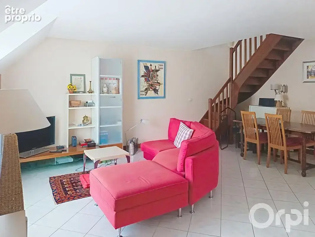 A vendre Superbe Appartement de 2 pièces duplex pour une surface total de 63,64 m² - photo 7