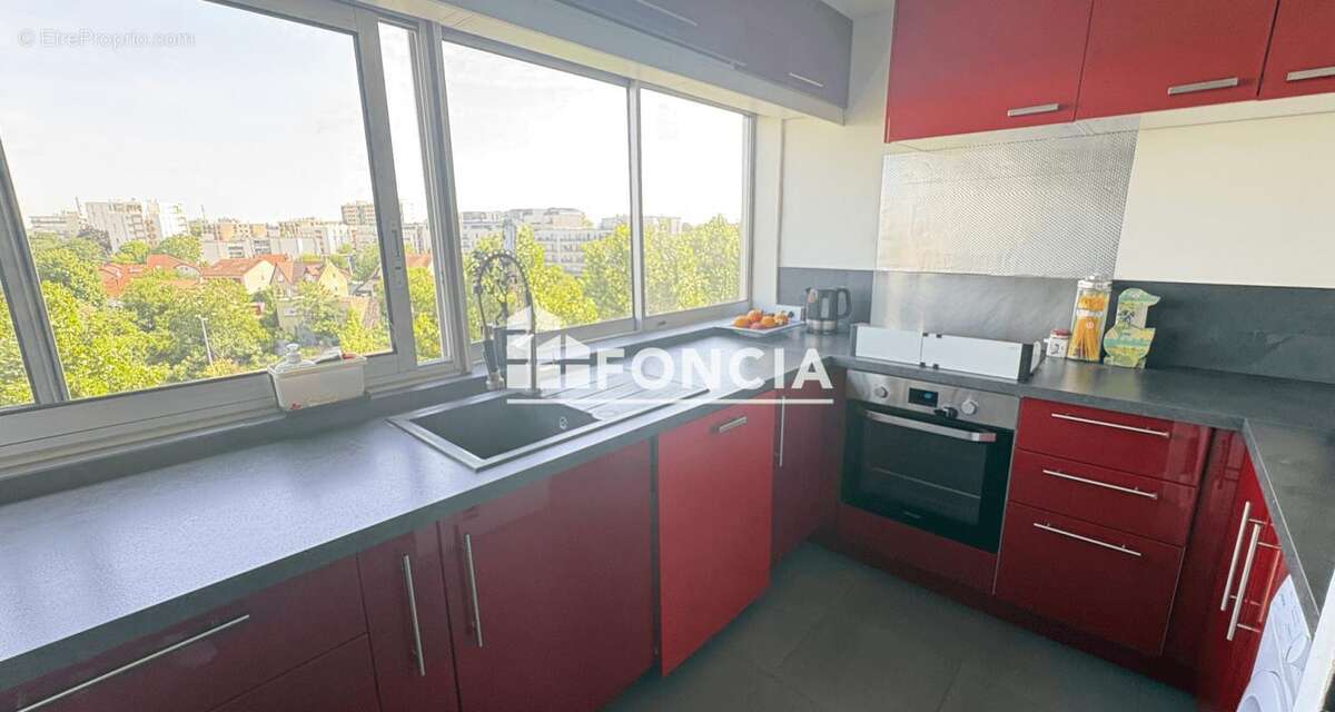 Appartement à FRESNES
