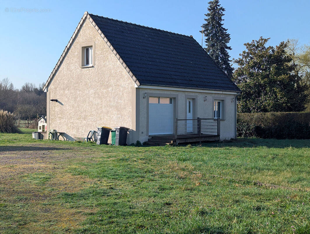 Maison à SAINT-ELOI