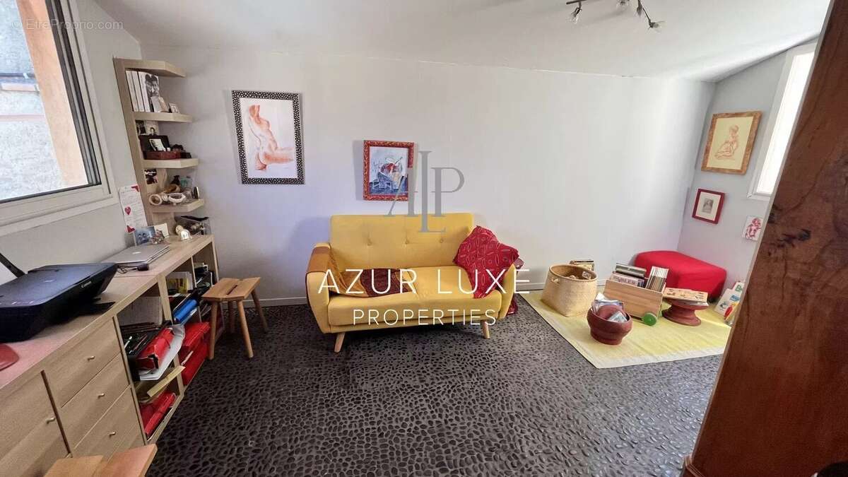 Maison à SAINTE-AGNES