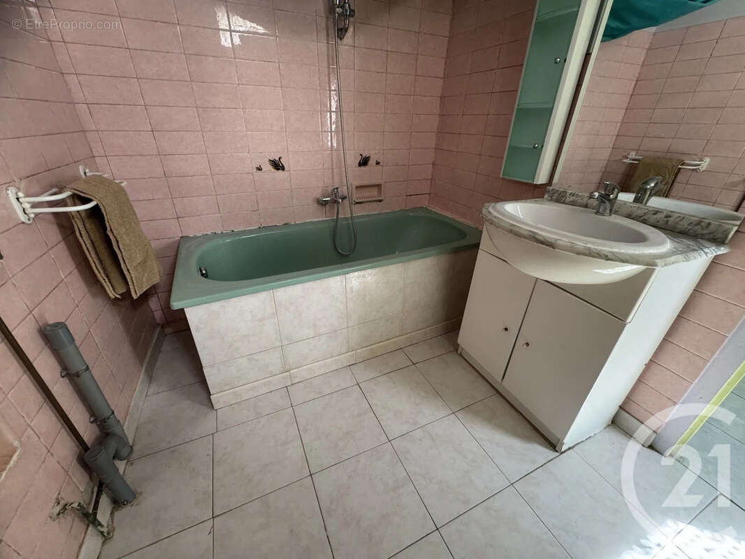 Maison 48 m² à Dornecy  - photo 4