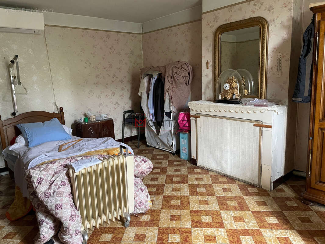 Maison à REBAIS