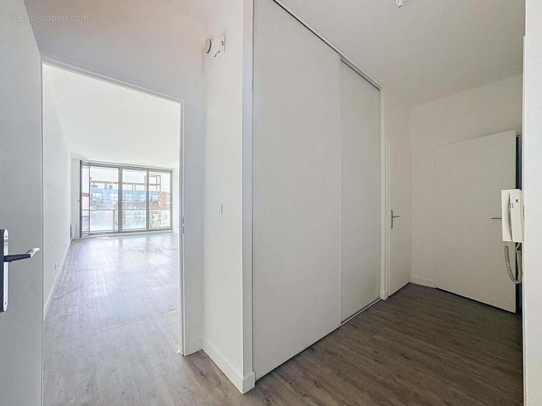   - Appartement à ROUBAIX