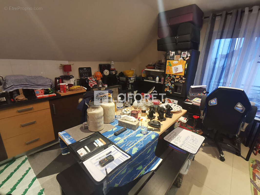 Appartement à CHENNEVIERES-SUR-MARNE