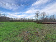 Terrain à COURTERANGES