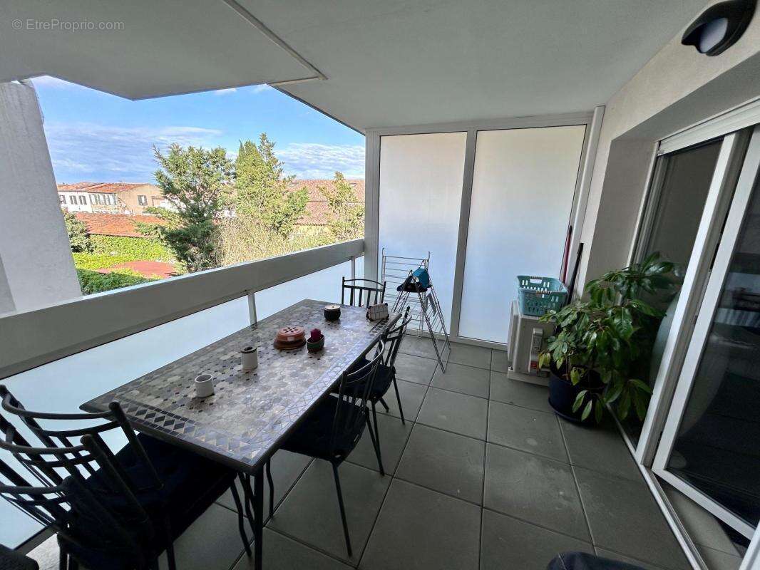 Appartement à COGOLIN