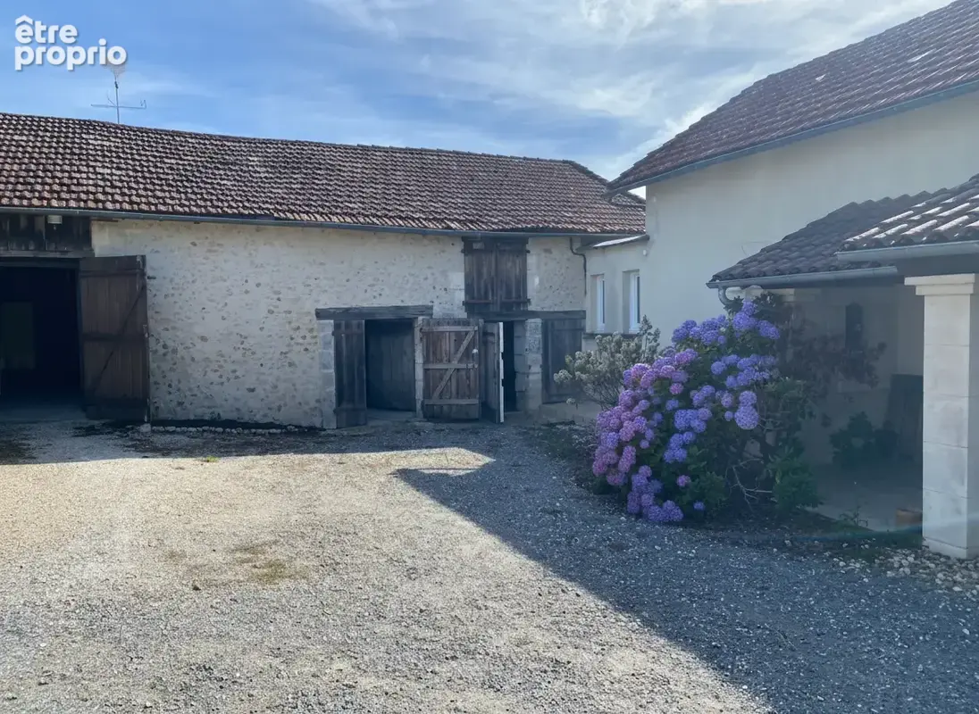 Dordogne vergt maison en pierres  avec grange - photo 10