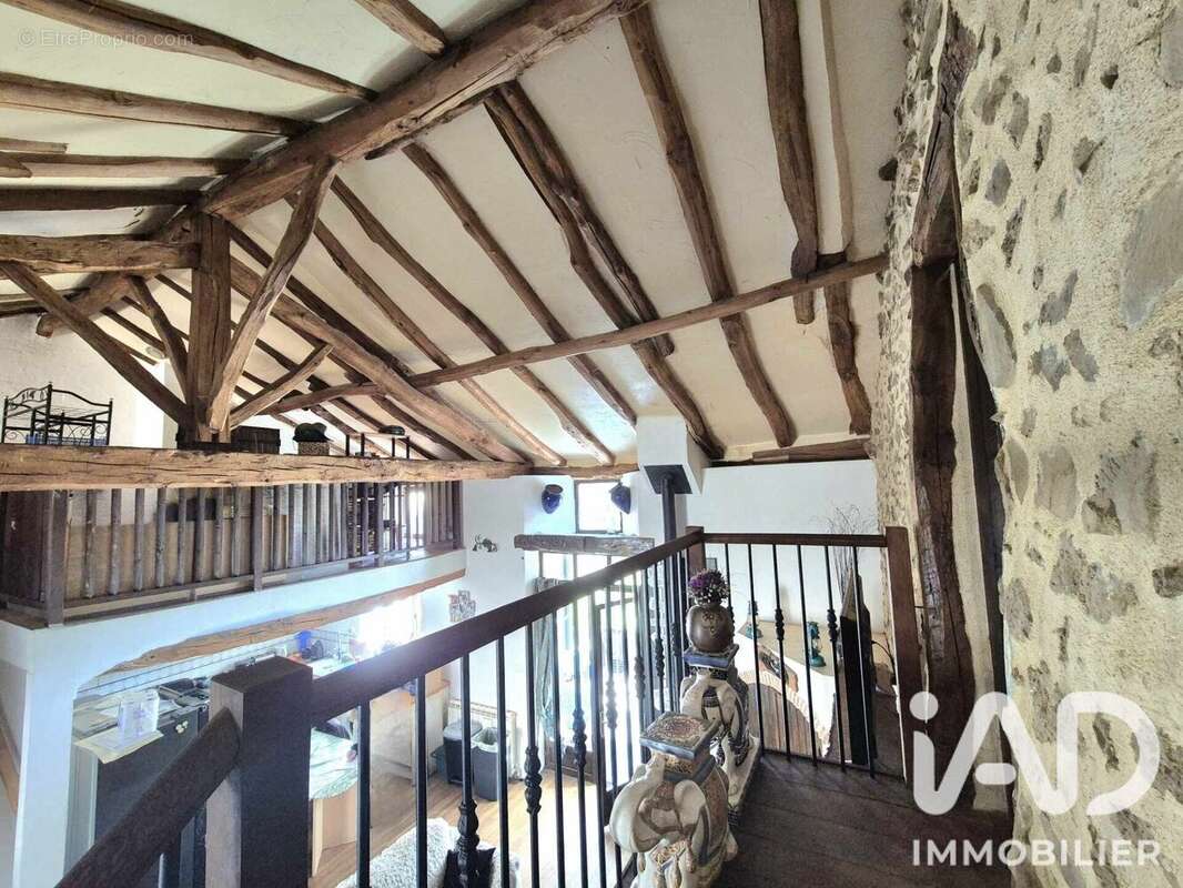 Maison 100 m² à Verneuil  - photo 6