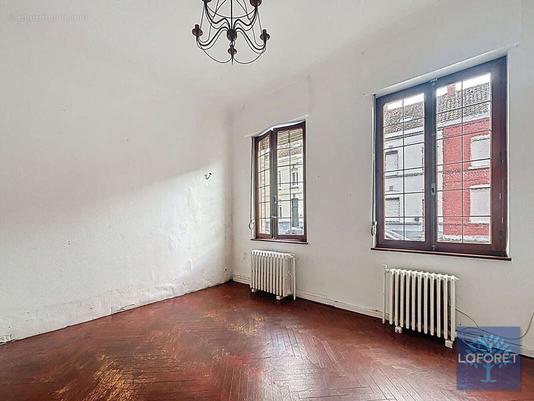 Appartement à RAISMES