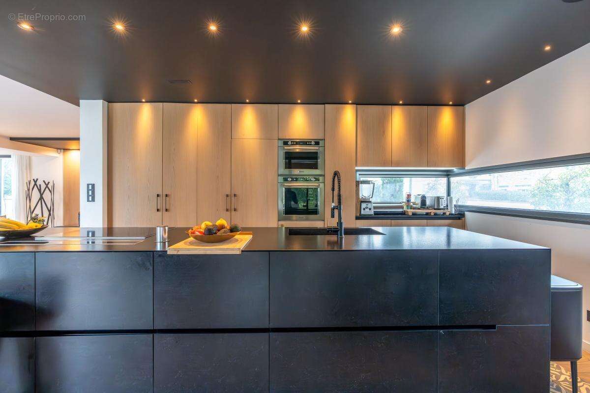 Maison à SAINT-MAUR-DES-FOSSES