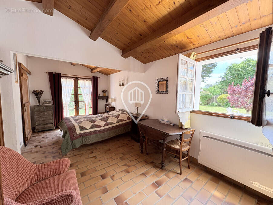 Maison à L&#039;EPINE