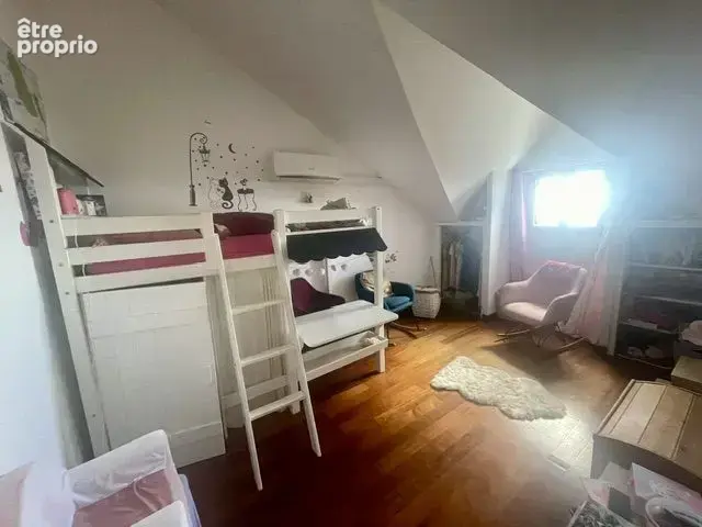 Maison 186 m² à Saint-Denis  - photo 9