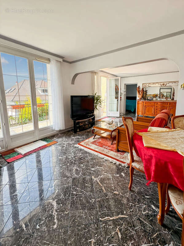 Maison à ROSNY-SOUS-BOIS