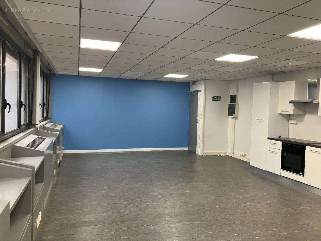 Commerce à VILLEURBANNE