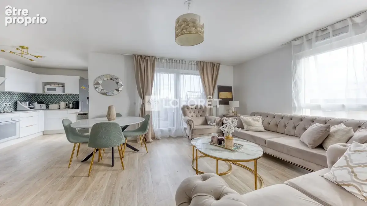 Appartement à vendre à Roissy En Brie 4 pièce(s) 81.07 m2 - photo 2