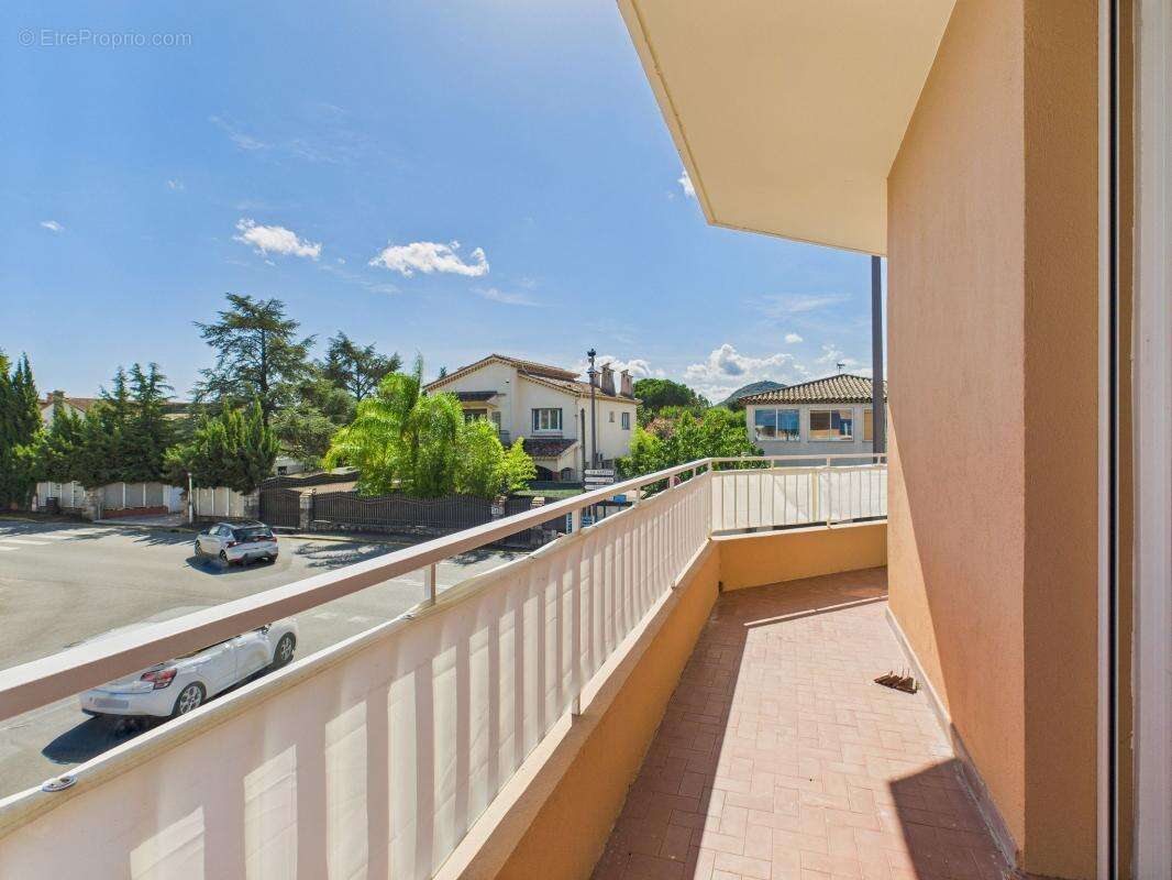 Appartement à MANDELIEU-LA-NAPOULE