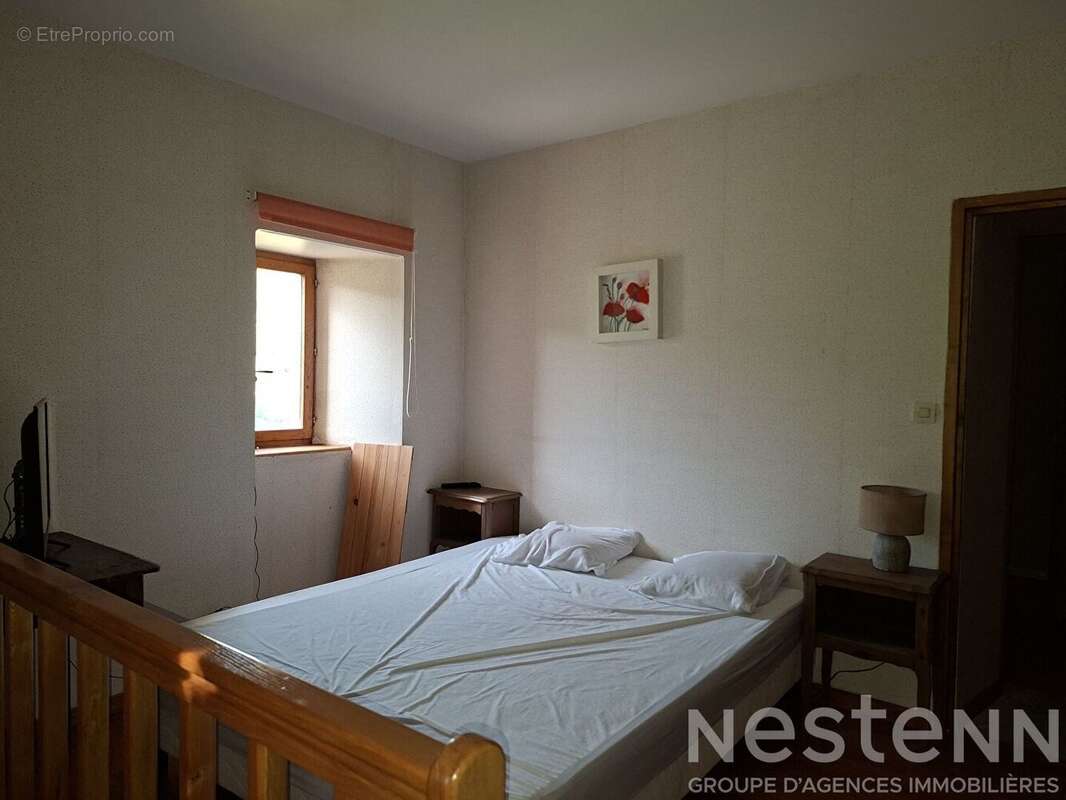 Maison en pierre rénovée de 124 m2 avec 7 678 m² de terrain - Havre de paix en Cévennes - photo 15