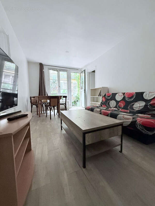 Appartement à PARIS-5E
