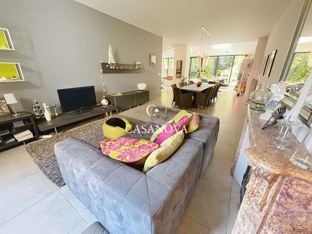 Maison à CLERMONT-L&#039;HERAULT