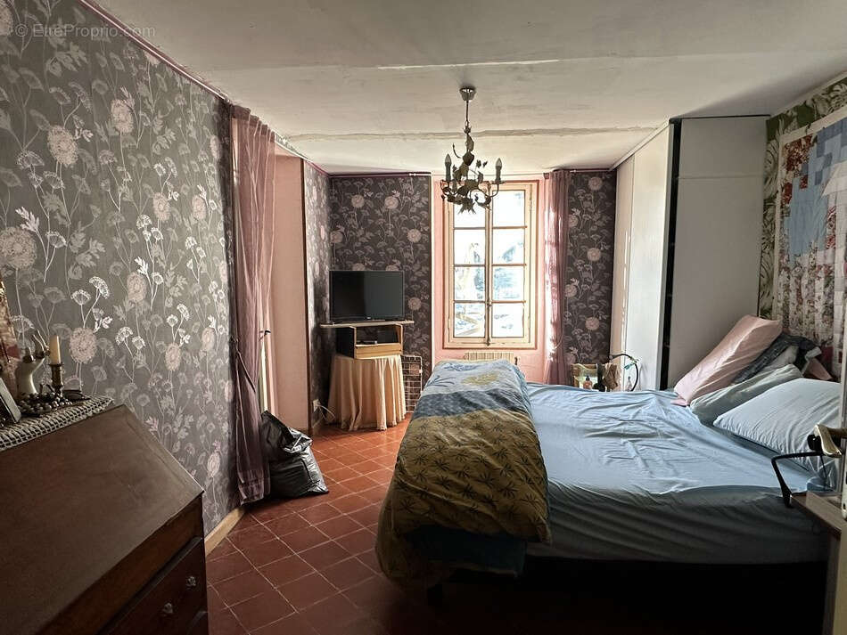 Maison à ROQUEBILLIERE