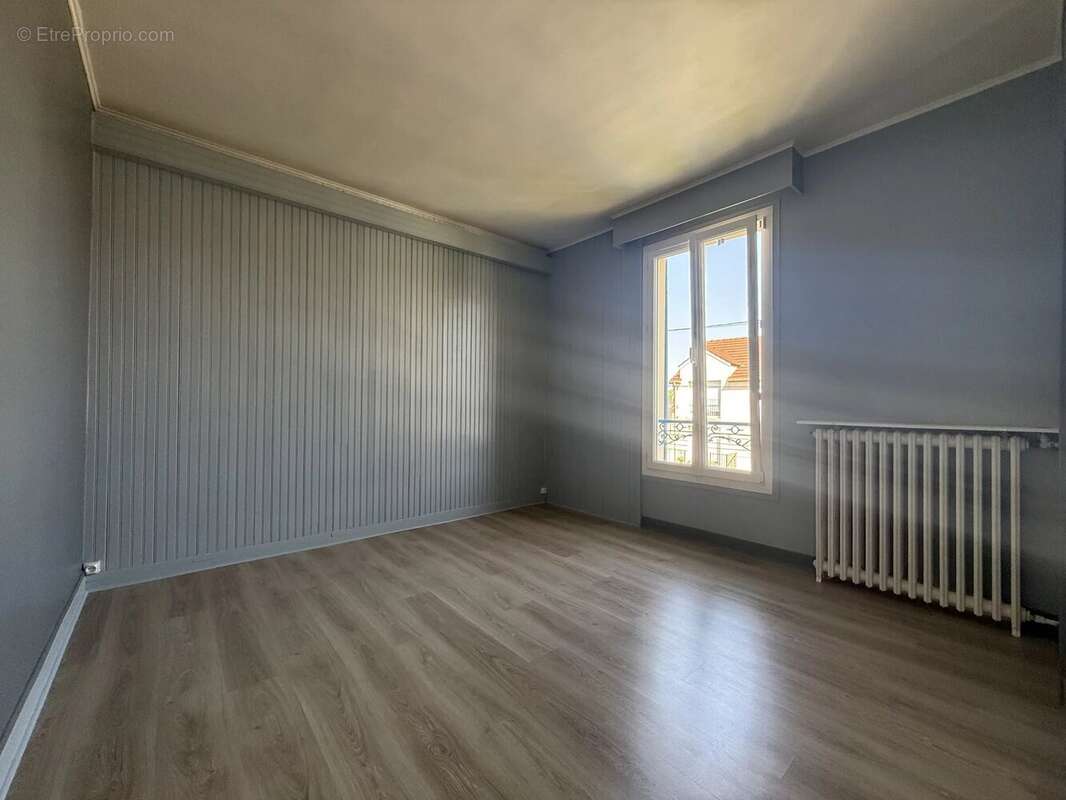 Maison à CHELLES