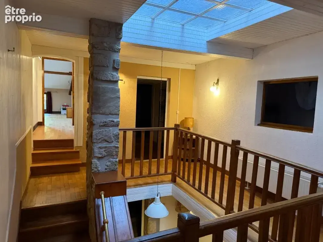 Maison de caractère mitoyenne avec beaux volumes, sauna, terrasse et jardin – Pexonne (54) - photo 18