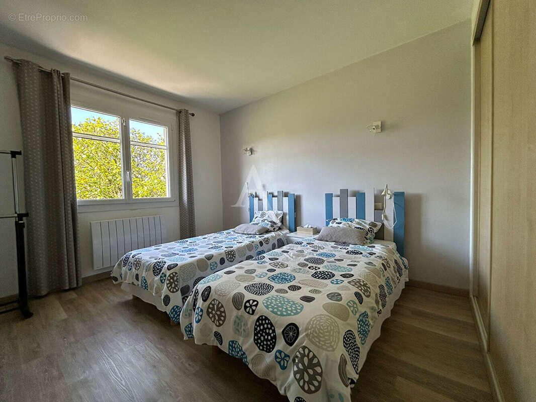 Maison Saint Medard En Jalles 6 pièce(s) 175.74 m2 - photo 6