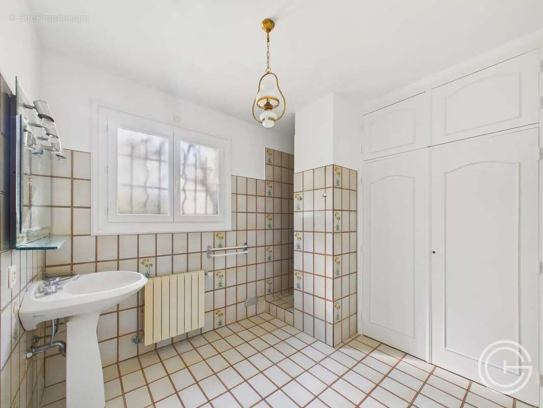 Villa individuelle 199m² avec Piscine + 1857m² de Jardin - LA COLLE SUR LOUP - photo 27