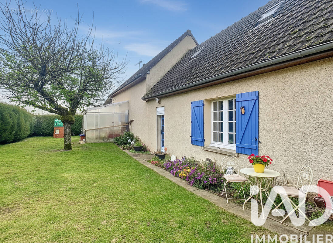 Photo 1 - Maison à BROYES