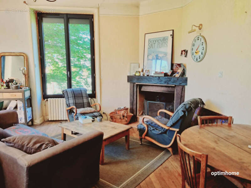 Maison à CUBLAC