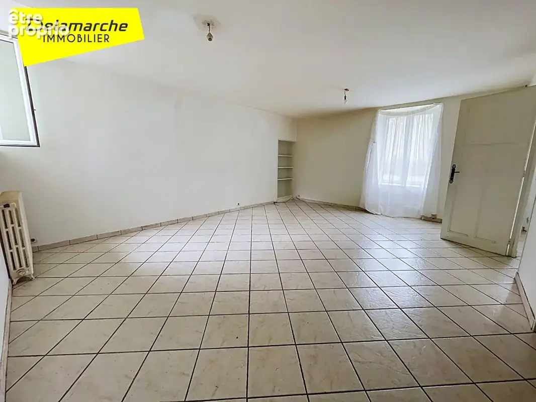 Maison de caractère en pierre à Jullouville 85m² - photo 3