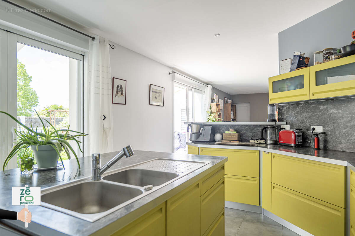 Maison à LE PERRIER