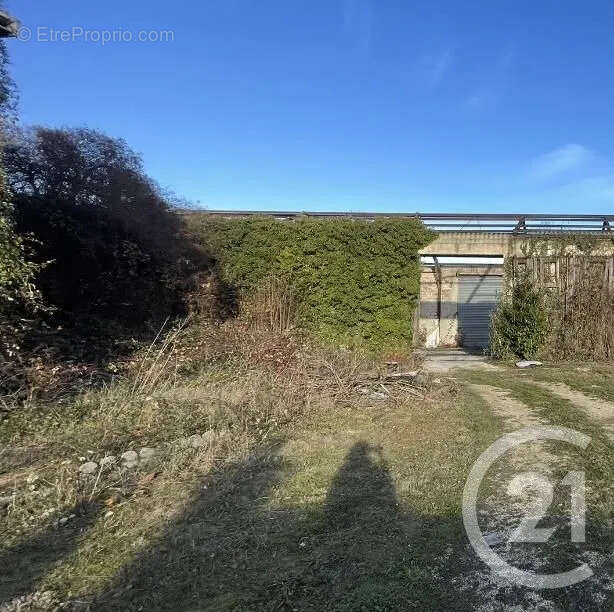 Maison à LES GRANDES-LOGES