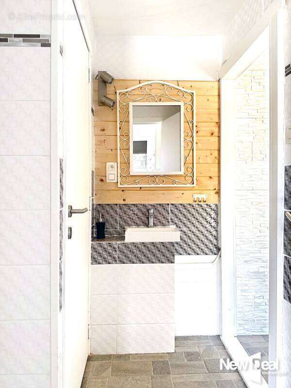 FAYENCE_Maison d’environ 200 m² sur terrain de 5 000 m² – Quartier recherché - photo 10