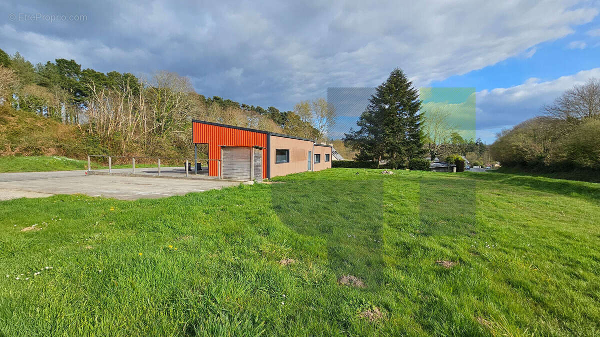 Entrepôt / local d'activité SUD QUIMPER 145 m2 - photo 2
