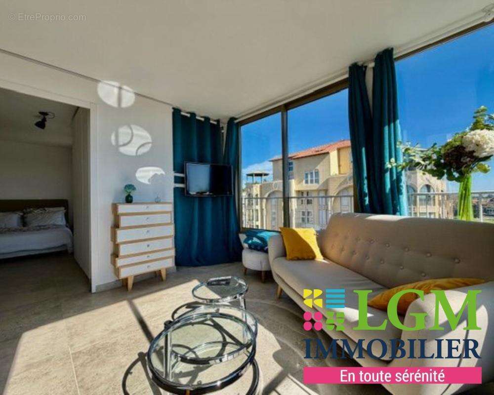 Appartement à LATTES