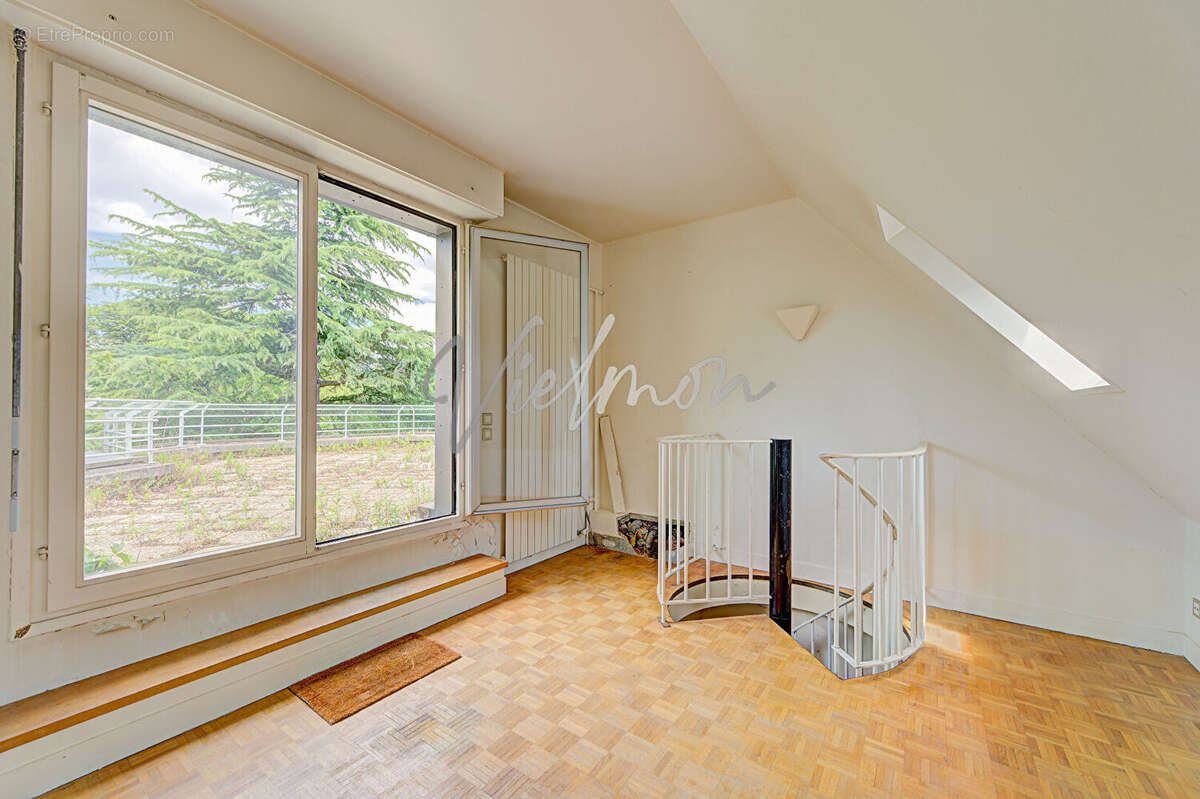 Appartement à SAINT-GERMAIN-EN-LAYE