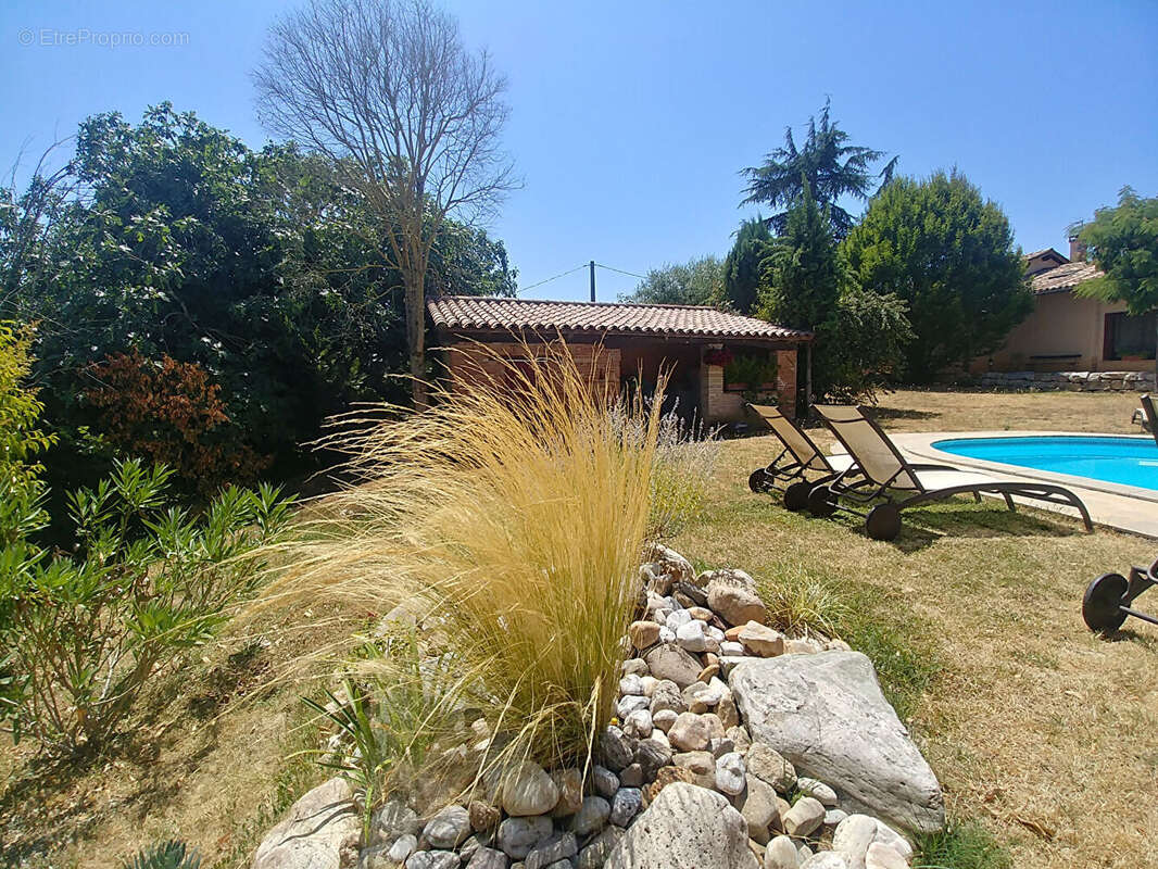 Maison d'habitation + 2 gîtes + piscine,  proche de Caussade et Montauban - photo 8