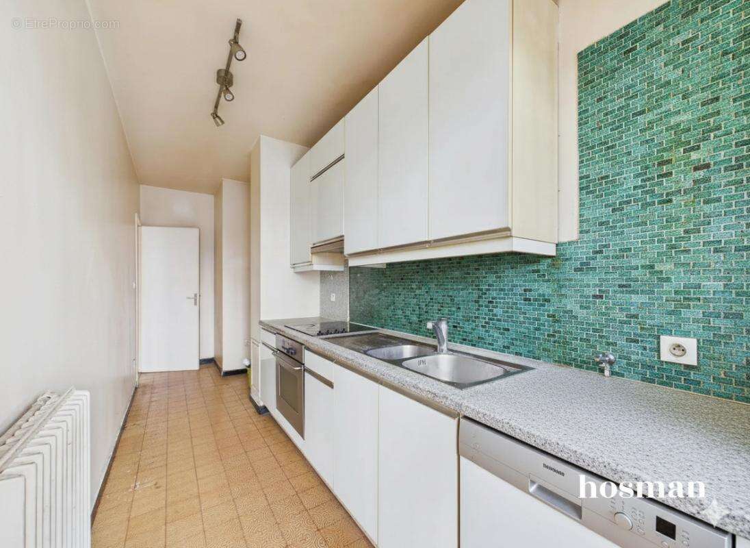 Appartement à PARIS-15E
