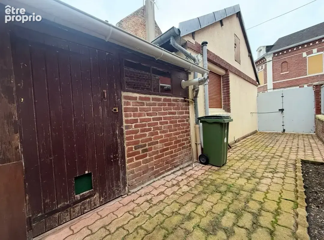Amiens - quartier saint-honoré - maison semi mitoyenne de plain pied - 1 chambre - cour - photo 11