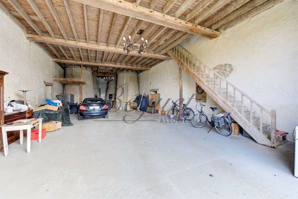 Côteaux-sur-Loire - Touraine - 37130 - 350 M² - 10 pièces - 7 chambres - piscine - parc 6 hectares - photo 17