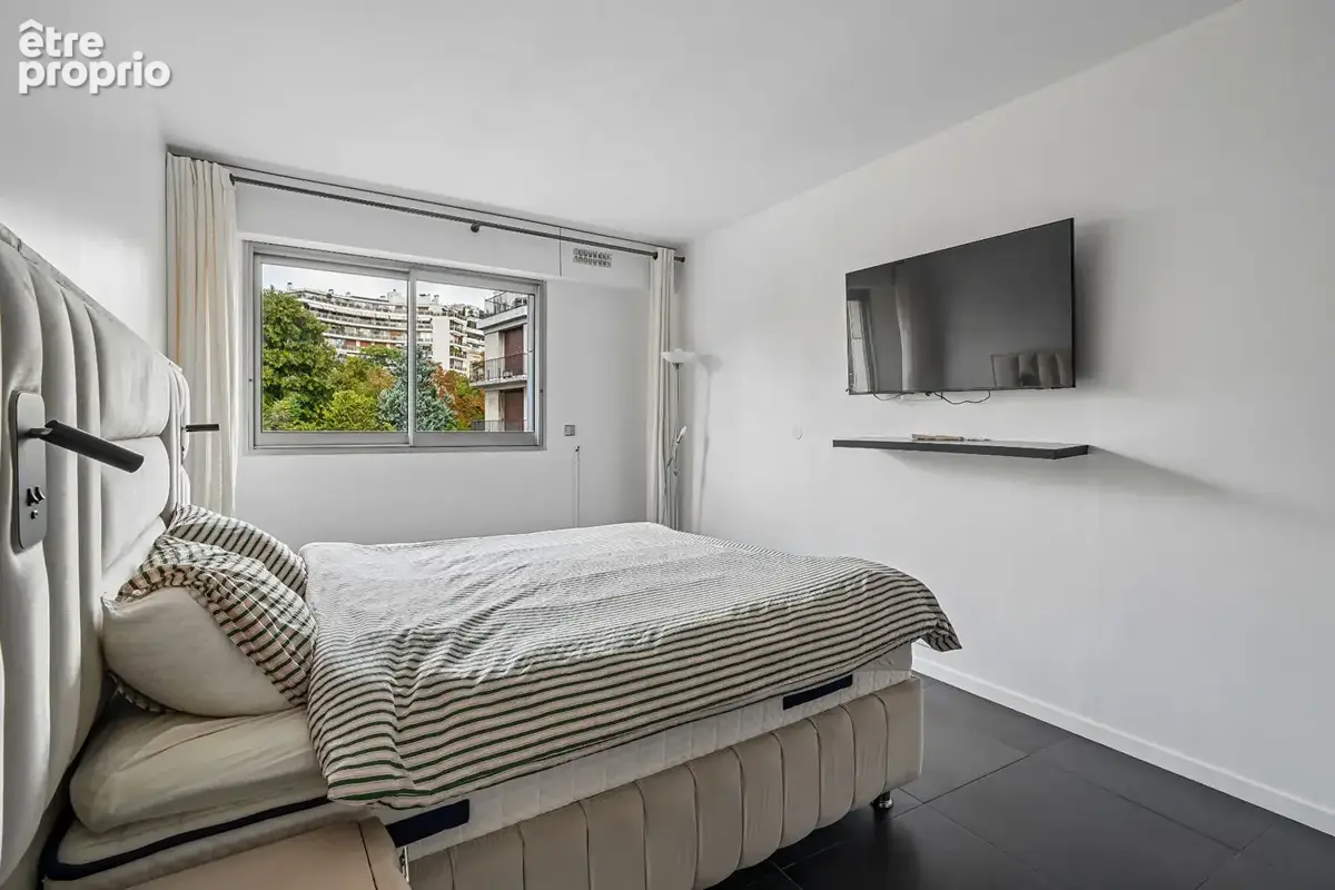 Paris xvi  lumineux 73 m² avec balcon sans vis-à-vis, parking et cave - photo 3