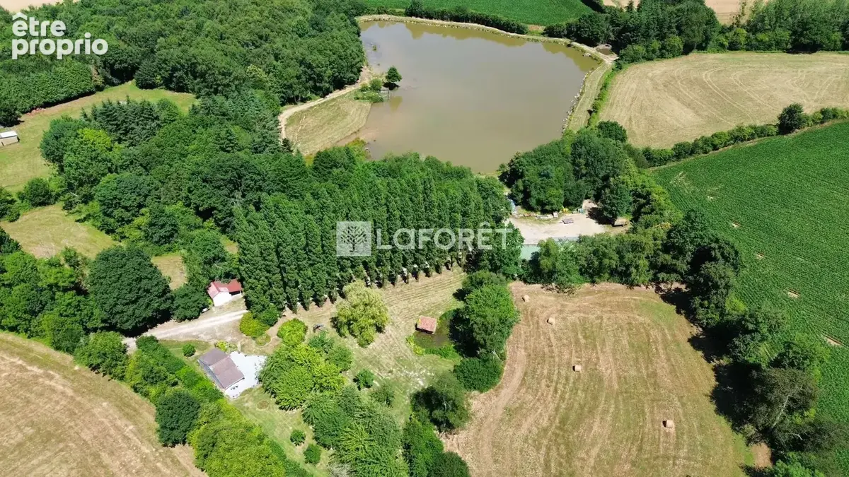 Terrain à BRIOUZE