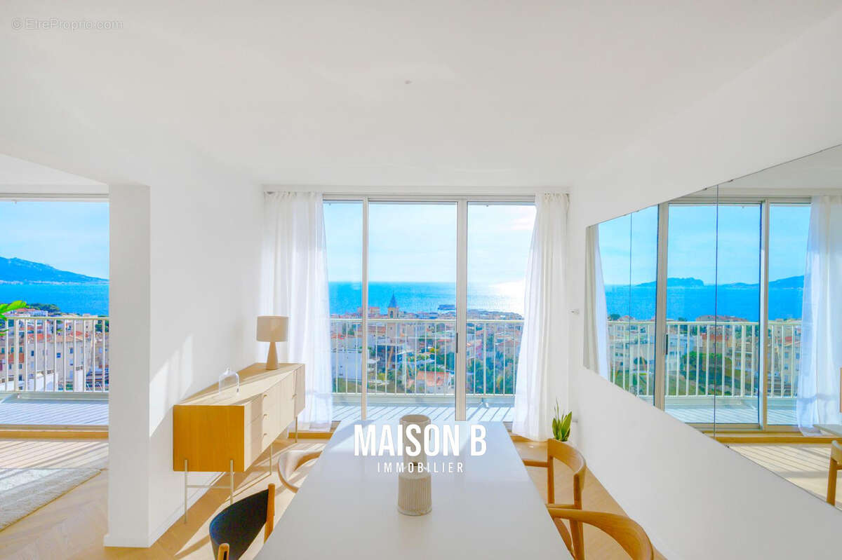 Appartement à MARSEILLE-7E
