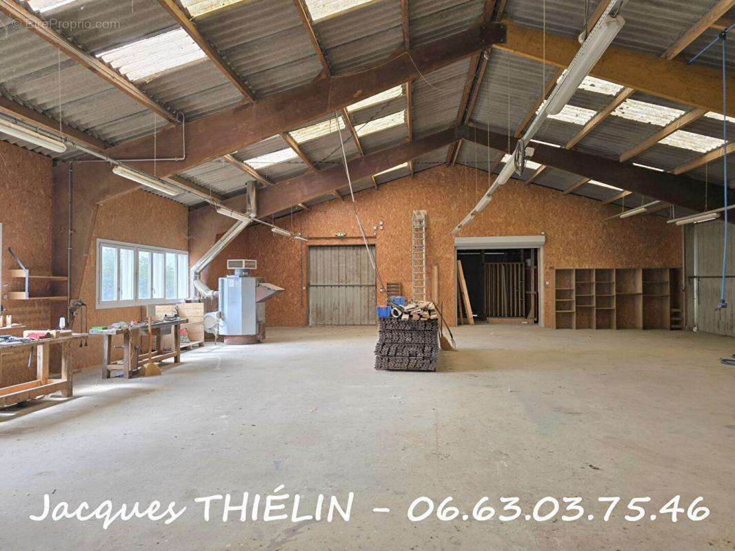 Appartement à LONGUE-JUMELLES