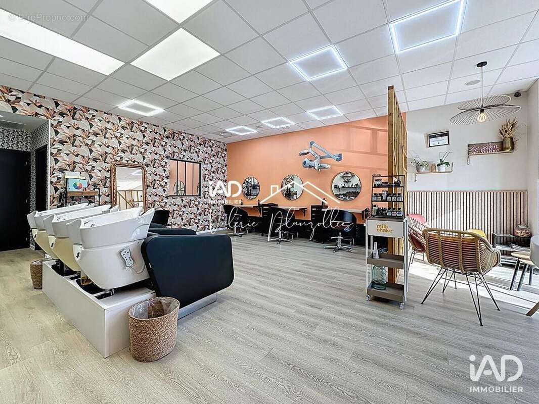 Commerce 82 m² à Marseillan  - photo 4